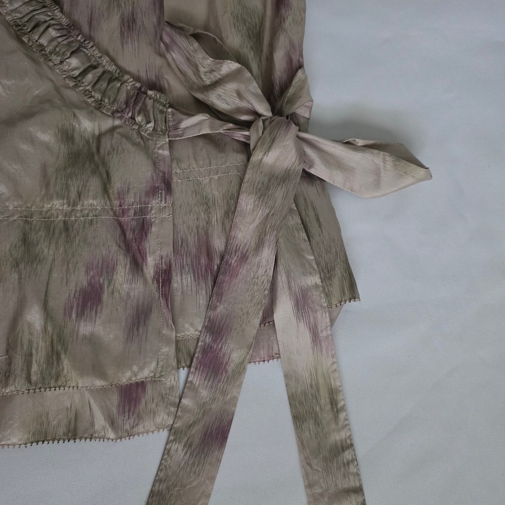 DKNY Donna Karan New York 100% Silk Abstract Print Wrap Blouse Women's Size 12 - Picture 7 of 12
